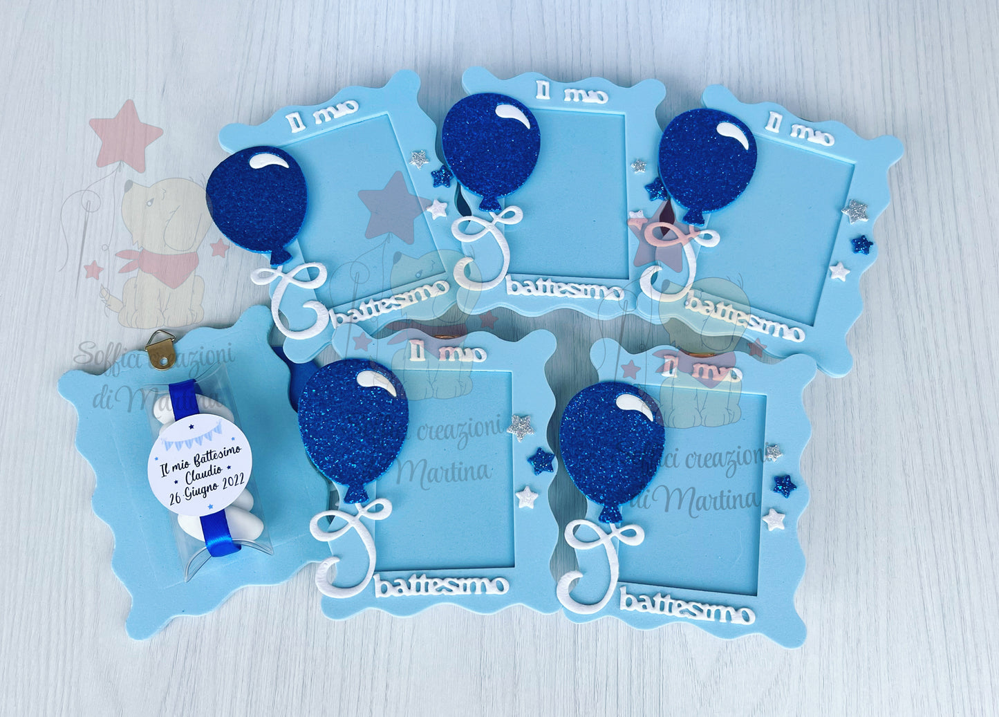 Cornice porta foto in feltro blu con decorazione palloncino