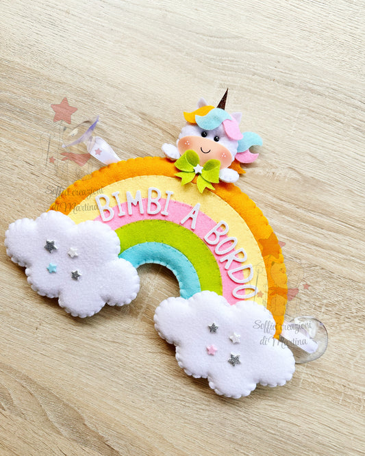 Bimba/o a bordo arcobaleno