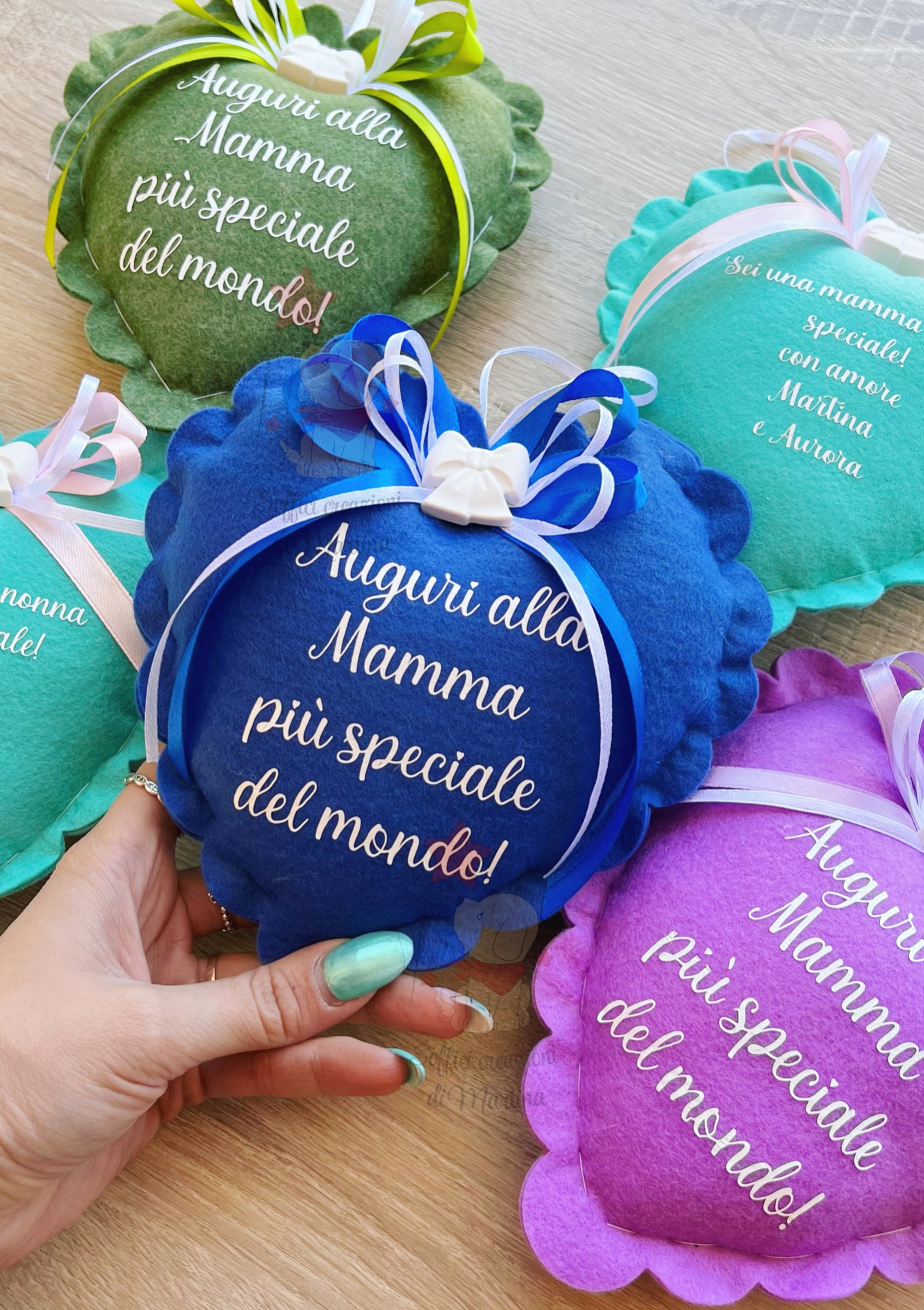 Cuore blu con dedica nonni mamme papà 