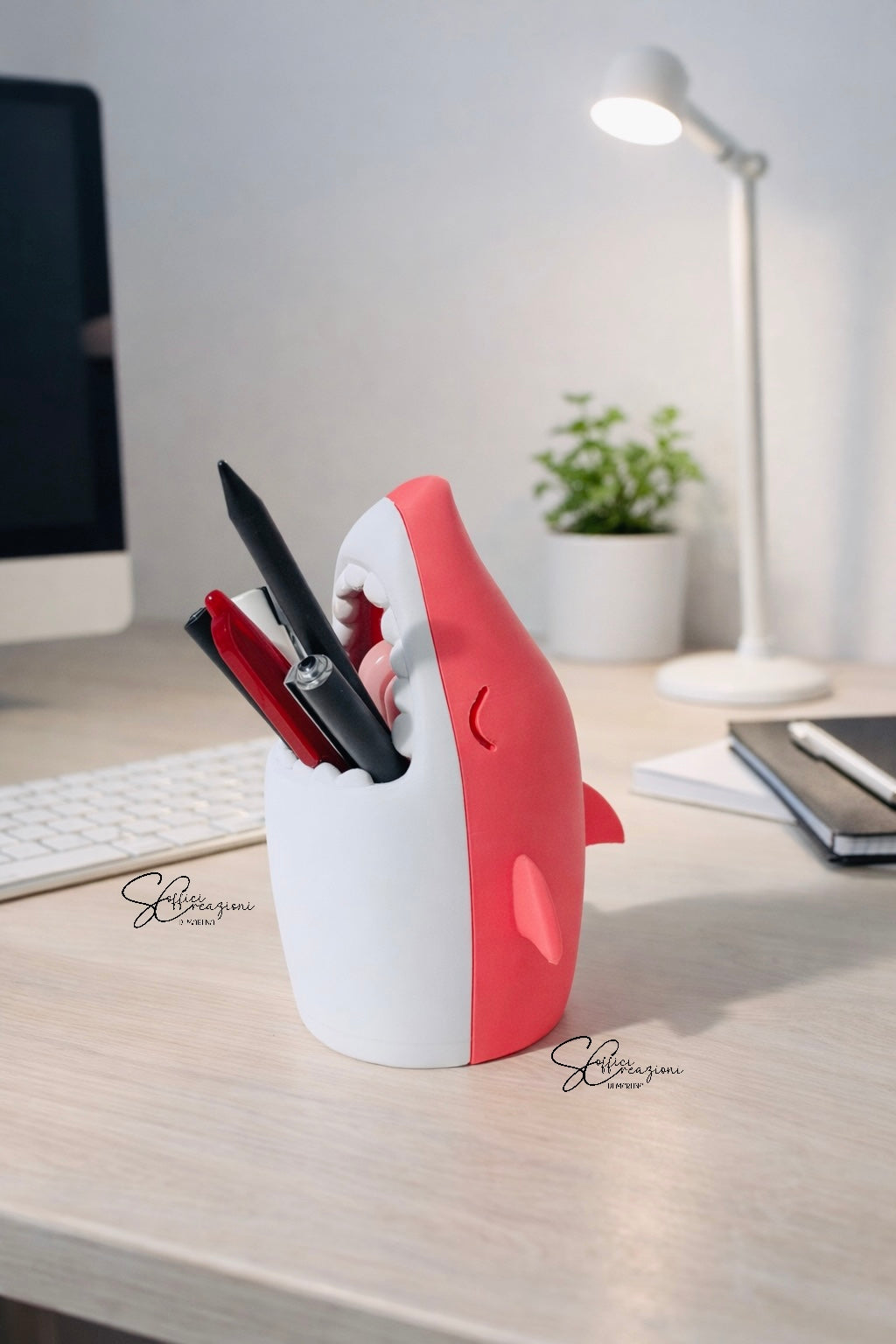 Portapenne squalo design