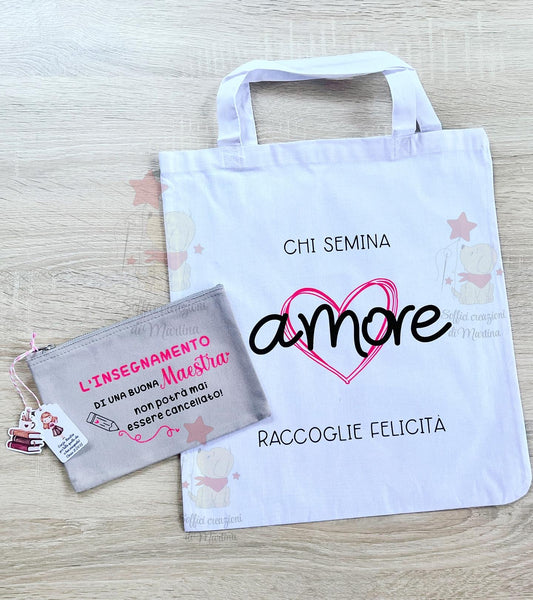 Shopper in tessuto con frase maestra 